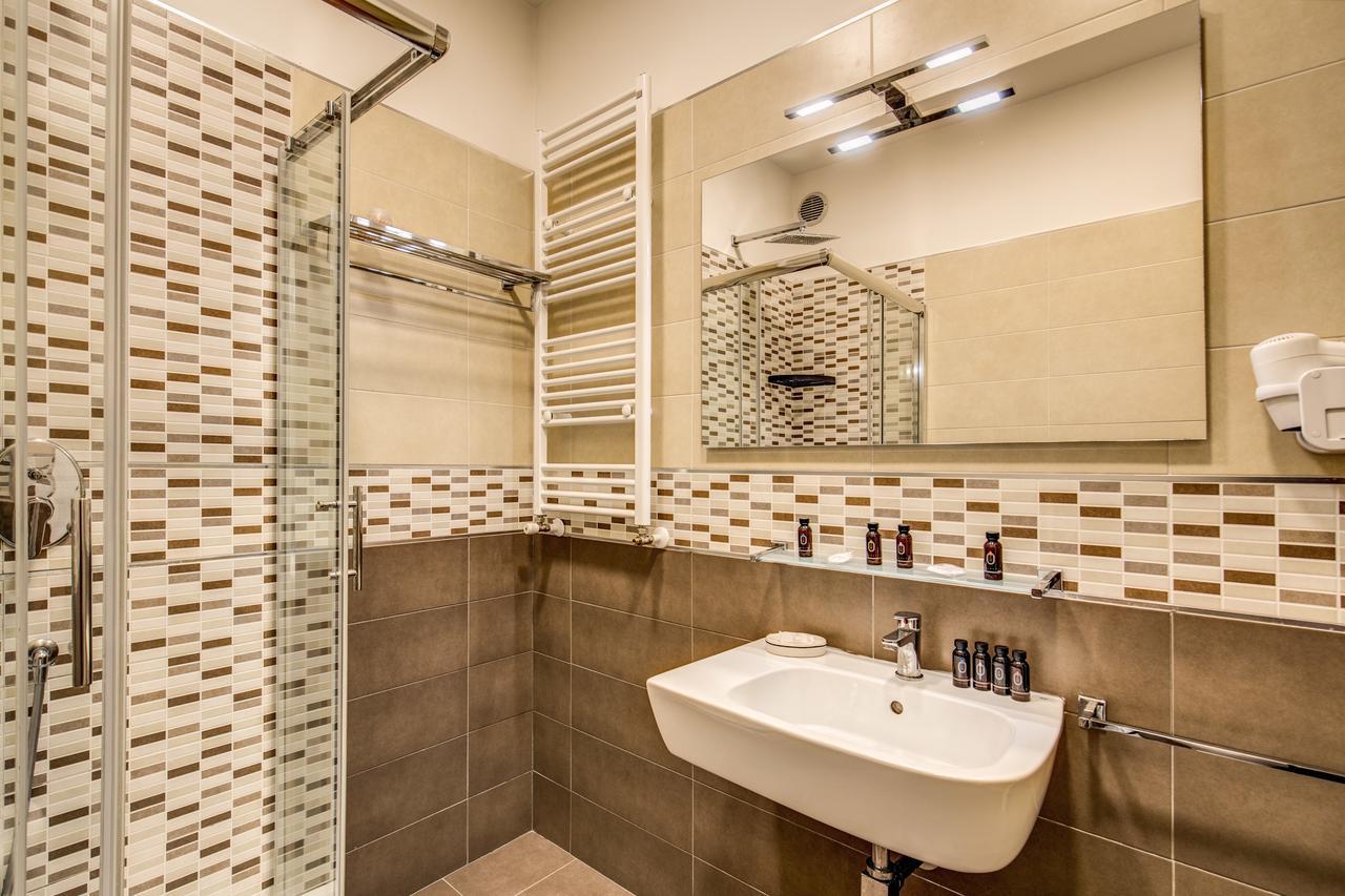 Gravina Suite Frattina Rome Exterior photo