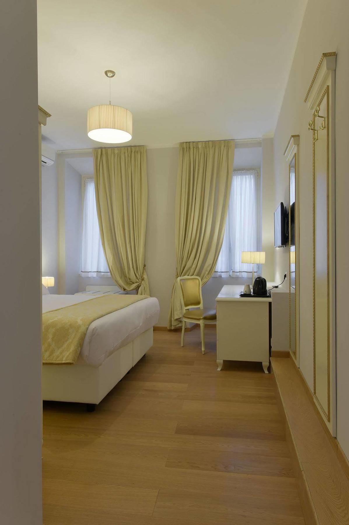 Gravina Suite Frattina Rome Exterior photo