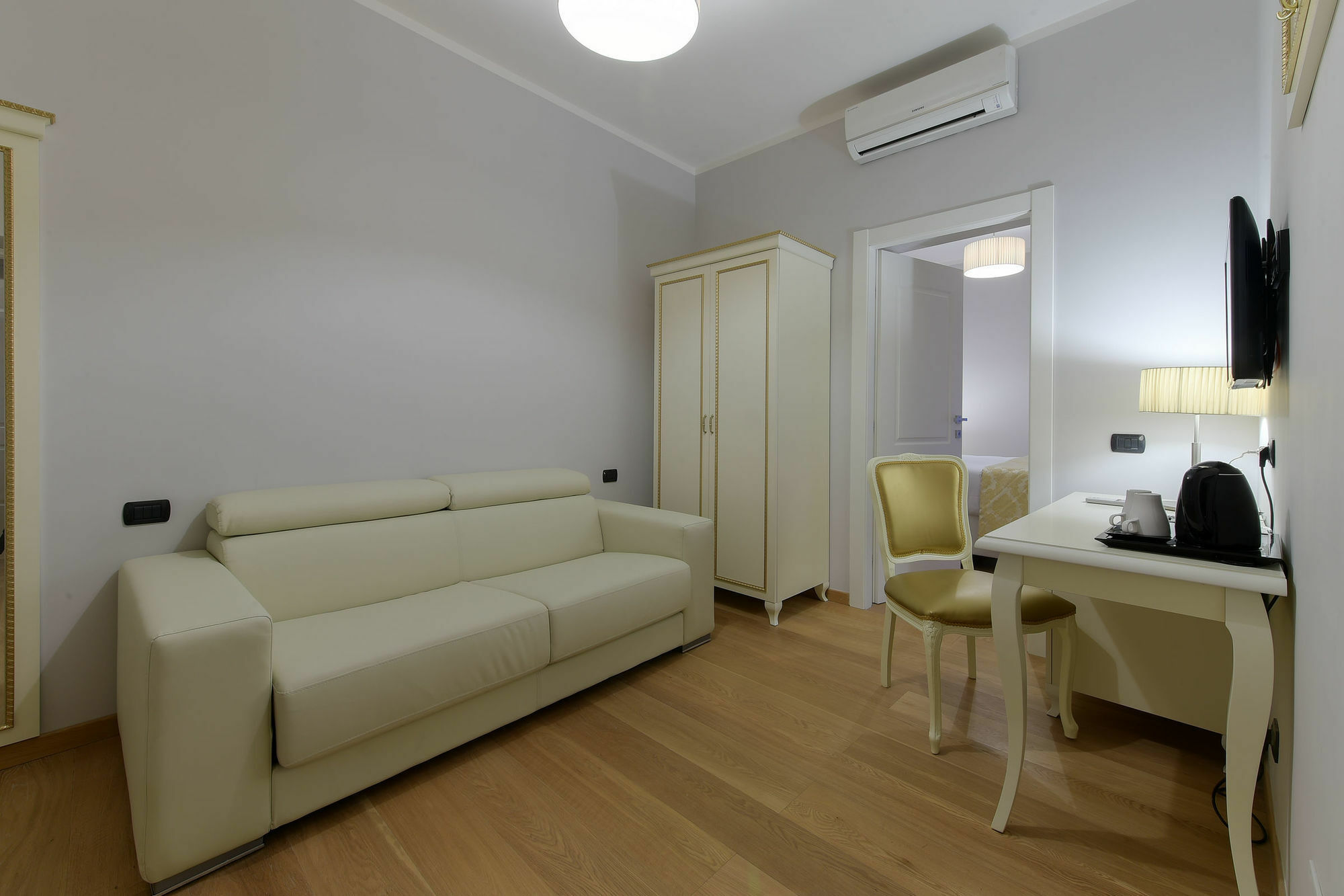 Gravina Suite Frattina Rome Exterior photo